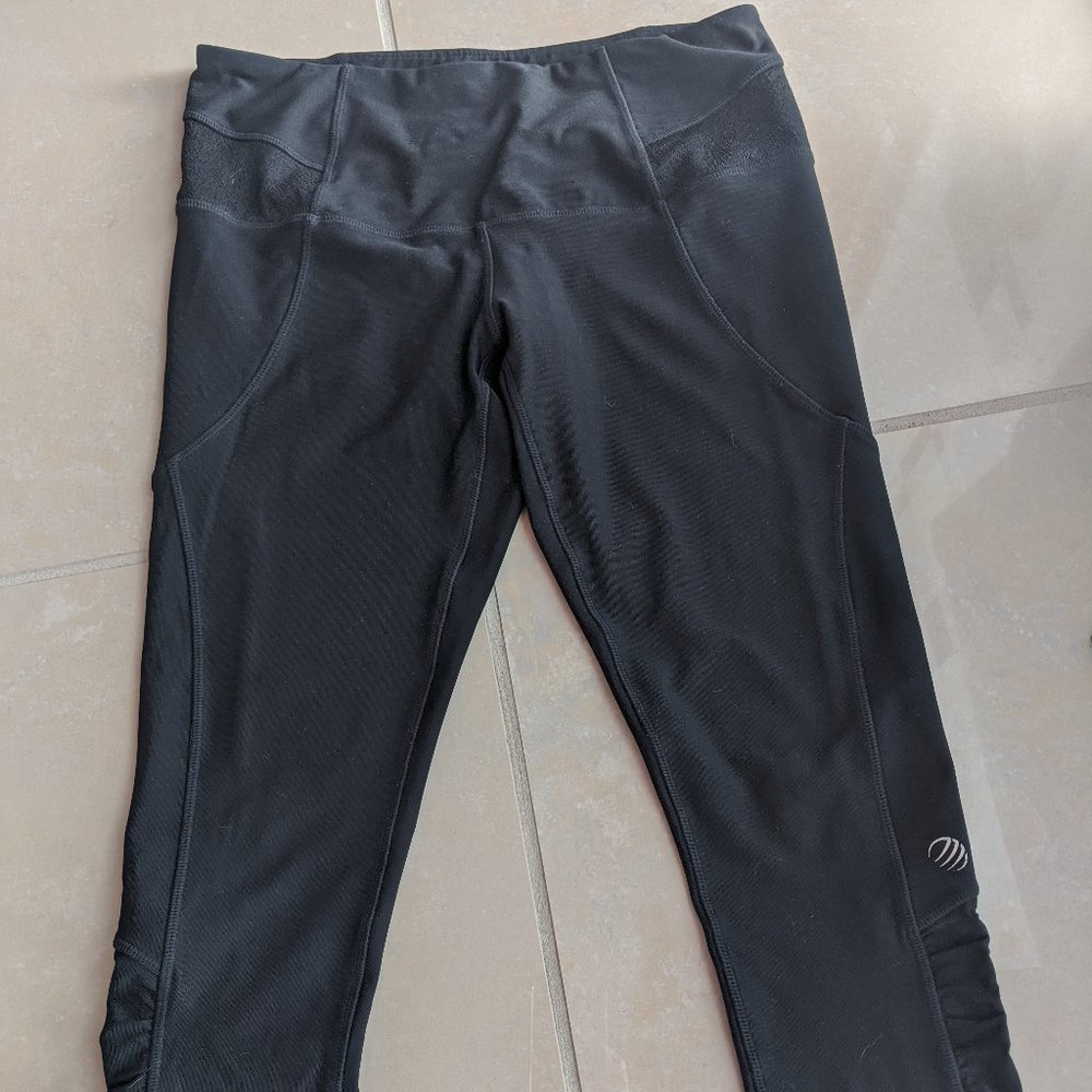 MPG 3/4 Capri yoga pants M